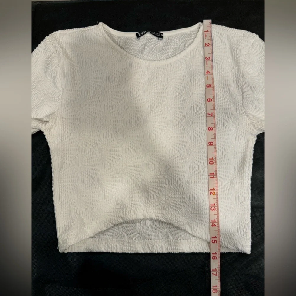 🔥Zara White Patterned Long Sleeve Crop Top Sz M EUC🔥